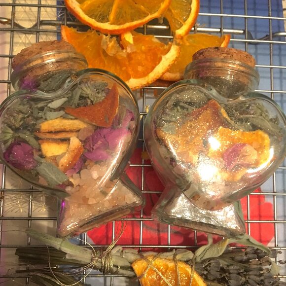 Love intention jar meditation bottle sage rose 🌹🍊 Sacred Heart potpourri ❤️ - Picture 1 of 6